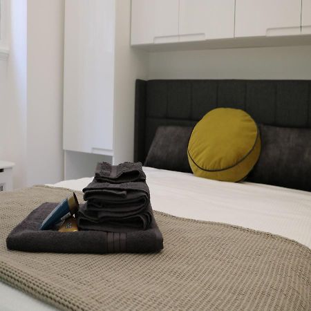 Phaedrus Living: City Center Luxury Flat Clarewood لندن المظهر الخارجي الصورة