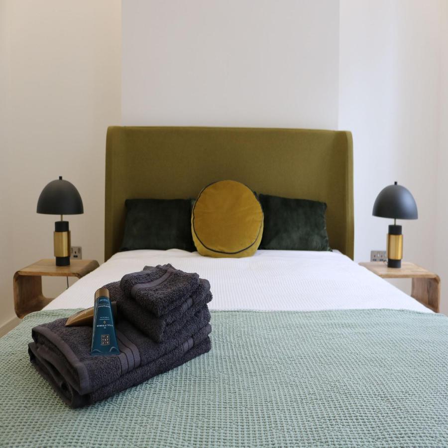 Phaedrus Living: City Center Luxury Flat Clarewood لندن المظهر الخارجي الصورة